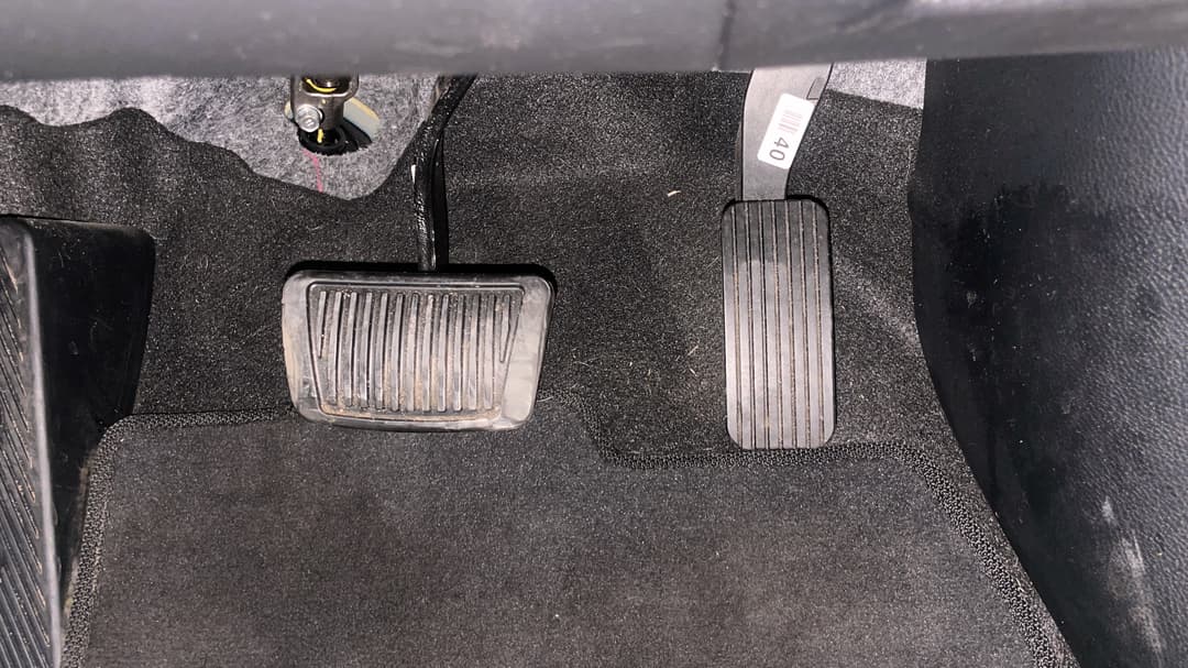 2022 Kia Rio Sx, Automatic, 41399 km, Pedals and Footmat
