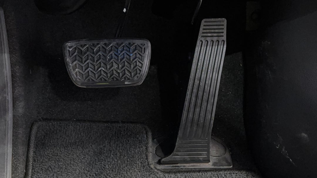 Pedals and Footmat