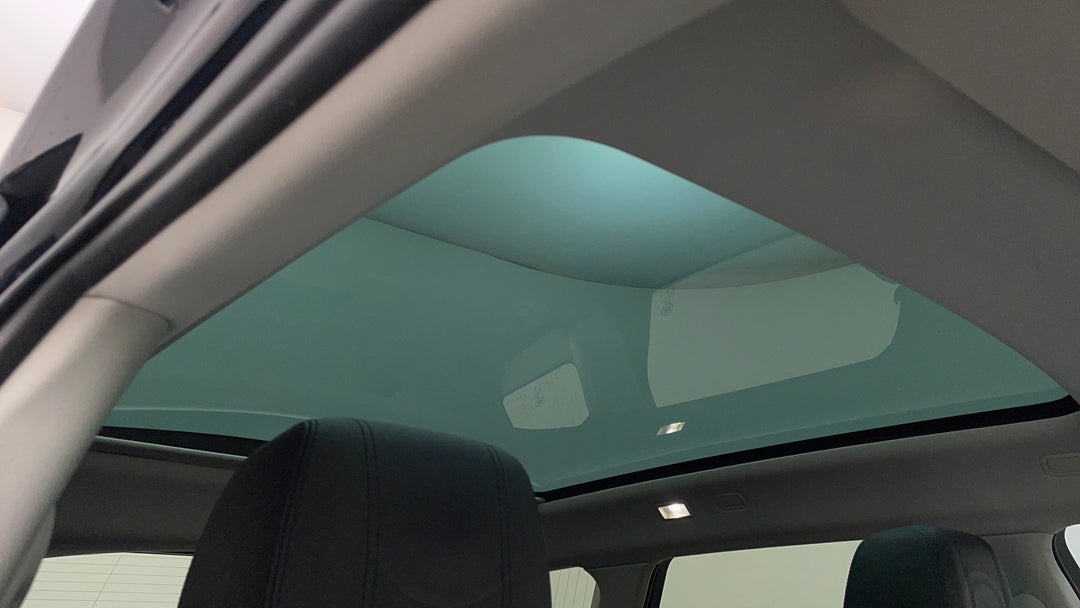 Interior Sunroof/Moonroof