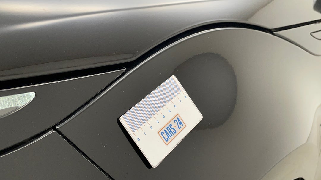 Quarter Panel Front LHS Guard Dent