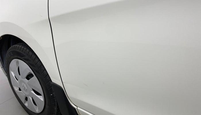 2019 Maruti Celerio ZXI, Petrol, Manual, 42,827 km, Front passenger door - Slightly dented