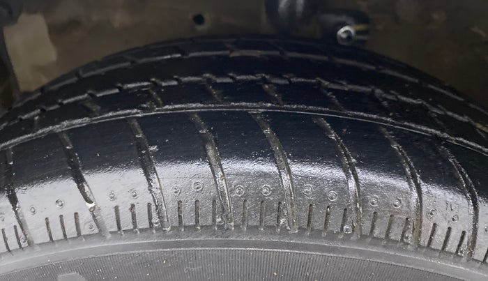 2019 Maruti Celerio ZXI, Petrol, Manual, 42,827 km, Left Front Tyre Tread