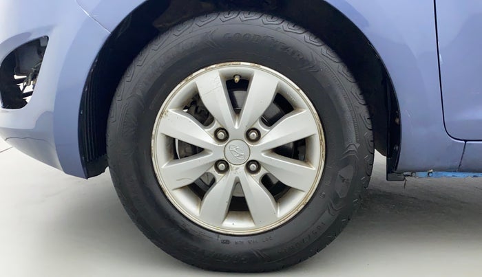 2012 Hyundai i20 SPORTZ 1.2, Petrol, Manual, 81,496 km, Left Front Wheel