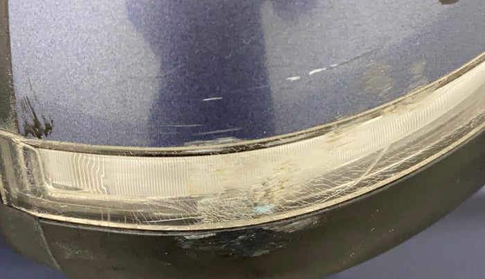 2012 Hyundai i20 SPORTZ 1.2, Petrol, Manual, 81,496 km, Right rear-view mirror - Indicator light has minor damage