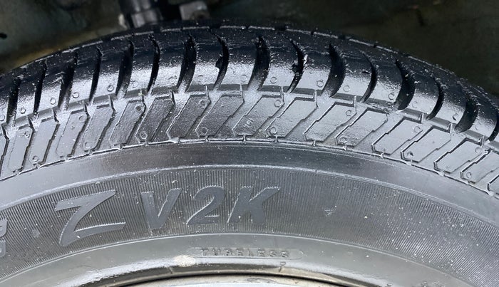 2014 Maruti Swift Dzire VXI 1.2 BS IV, Petrol, Manual, 75,369 km, Left Front Tyre Tread