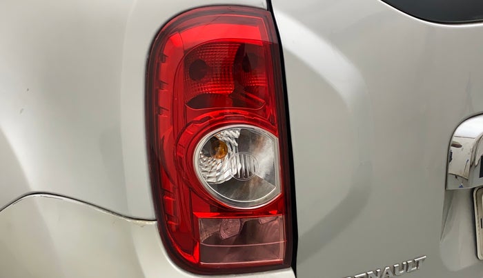 2015 Renault Duster RXL PETROL, Petrol, Manual, 67,850 km, Left tail light - Reverse gear light not functional