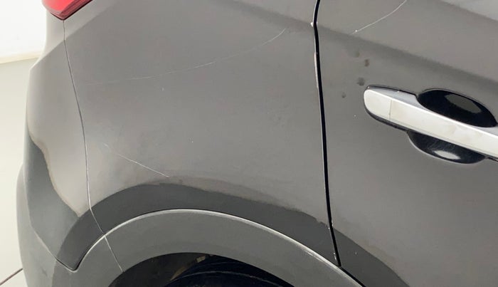 2019 Hyundai Creta SX AT 1.6 DIESEL, Diesel, Automatic, 93,842 km, Right quarter panel - Minor scratches
