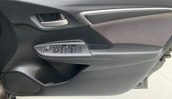 2019 Honda WR-V 1.2 i-VTEC VX MT, Petrol, Manual, 35,696 km, Driver Side Door Panels Control