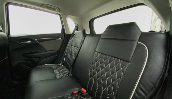 2019 Honda WR-V 1.2 i-VTEC VX MT, Petrol, Manual, 35,696 km, Right Side Rear Door Cabin