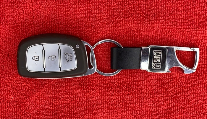2019 Hyundai Elite i20 ASTA 1.2 (O), Petrol, Manual, 59,713 km, Key Close Up