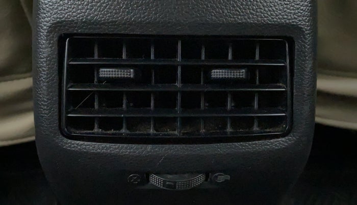 2019 Hyundai Elite i20 ASTA 1.2 (O), Petrol, Manual, 59,713 km, Rear AC Vents