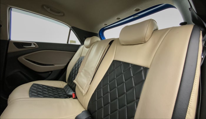 2019 Hyundai Elite i20 ASTA 1.2 (O), Petrol, Manual, 59,713 km, Right Side Rear Door Cabin