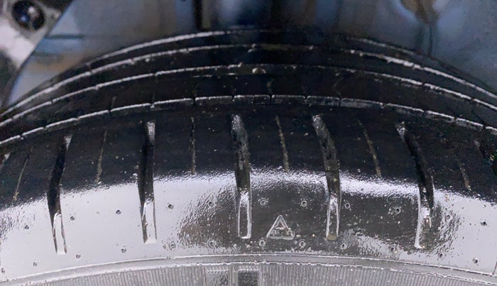 2019 Hyundai Elite i20 ASTA 1.2 (O), Petrol, Manual, 59,713 km, Right Rear Tyre Tread