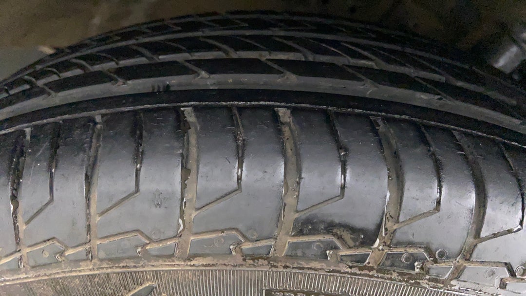 Right Rear Tyre Tread