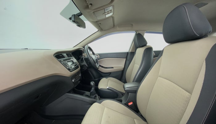 2015 Hyundai Elite i20 SPORTZ 1.2, Petrol, Manual, 62,192 km, Right Side Front Door Cabin