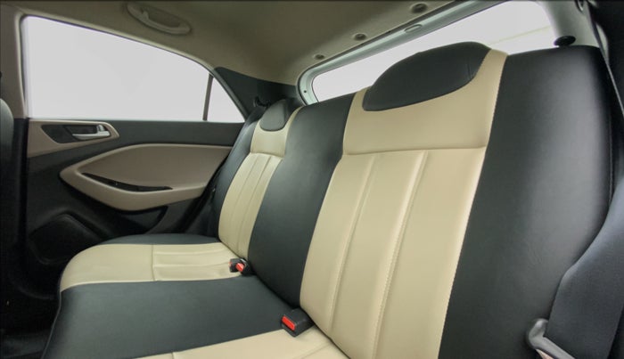 2019 Hyundai Elite i20 1.2 SPORTS PLUS VTVT, Petrol, Manual, 16,379 km, Right Side Rear Door Cabin