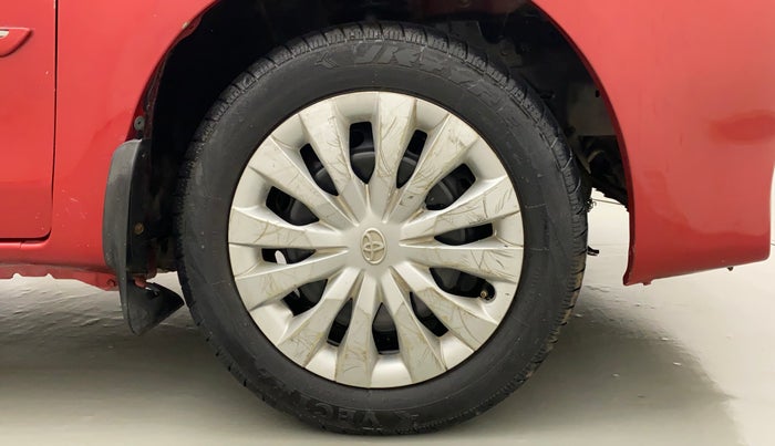 2014 Toyota Etios G, Petrol, Manual, 76,413 km, Right Front Wheel