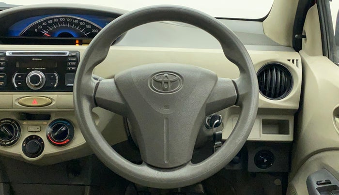 2014 Toyota Etios G, Petrol, Manual, 76,413 km, Steering Wheel Close Up