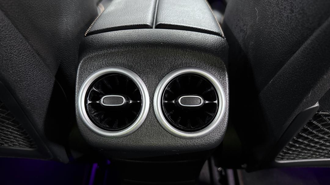 2019 Mercedes-benz A200 A200, Automatic, 43519 km, Rear A/C Vent
