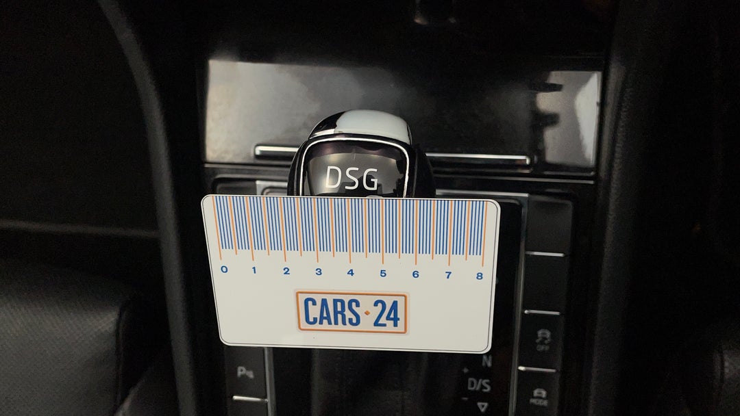 Gear Lever Knob Wear