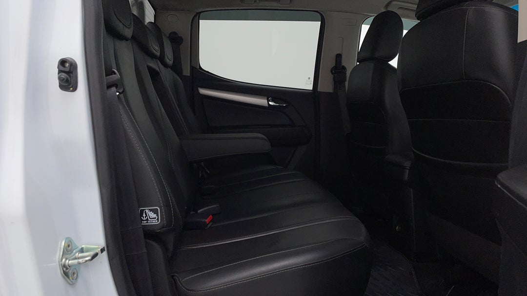 2019 Holden Colorado Ltz (4x4) (5yr), Automatic, 109285 km, Right Side Rear Door Cabin View