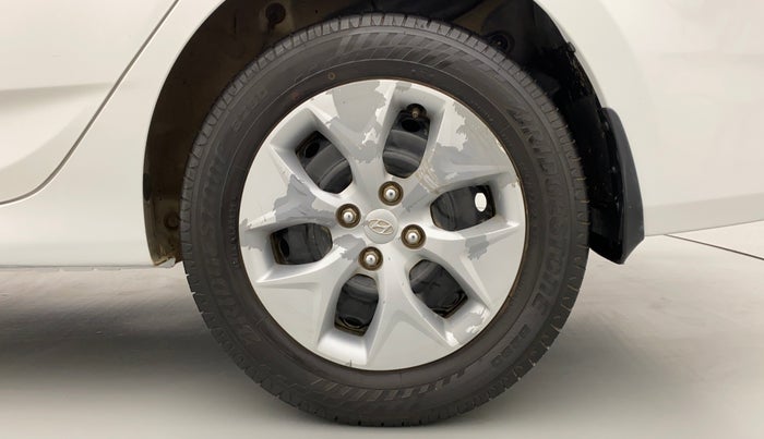 2016 Hyundai Verna FLUIDIC 1.4 VTVT, Petrol, Manual, 67,905 km, Left Rear Wheel