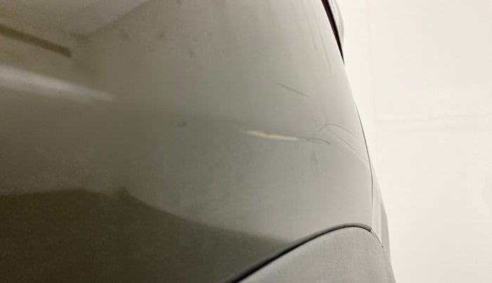 2017 Renault Kwid 1.0 RXT Opt, Petrol, Manual, 42,566 km, Left quarter panel - Minor scratches