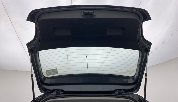 2019 Volkswagen Polo TRENDLINE 1.0L, Petrol, Manual, 49,049 km, Boot Door Open
