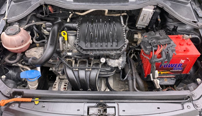 2019 Volkswagen Polo TRENDLINE 1.0L, Petrol, Manual, 49,049 km, Open Bonet