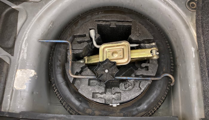 2019 Volkswagen Polo TRENDLINE 1.0L, Petrol, Manual, 49,049 km, Spare Tyre