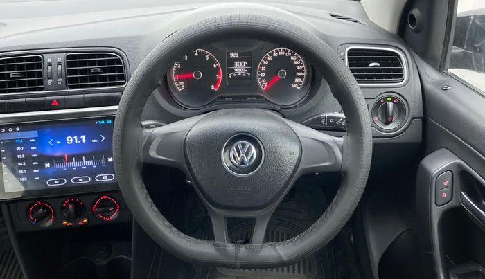 2019 Volkswagen Polo TRENDLINE 1.0L, Petrol, Manual, 49,049 km, Steering Wheel Close Up