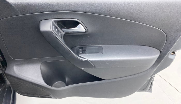 2019 Volkswagen Polo TRENDLINE 1.0L, Petrol, Manual, 49,049 km, Driver Side Door Panels Control