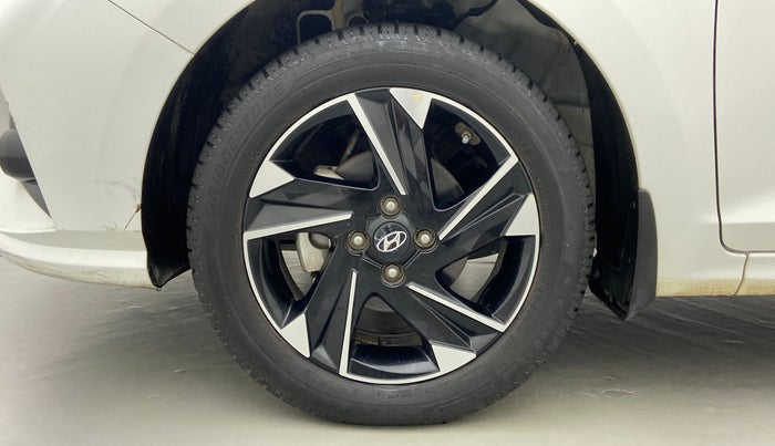 2020 Hyundai Verna SX(O) PETROL MT, Petrol, Manual, 12,416 km, Left Front Wheel