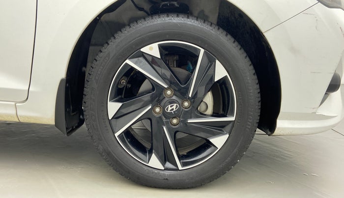 2020 Hyundai Verna SX(O) PETROL MT, Petrol, Manual, 12,416 km, Right Front Wheel