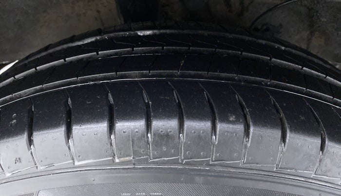 2019 Hyundai NEW SANTRO 1.1 MAGNA MT, Petrol, Manual, 22,871 km, Right Rear Tyre Tread