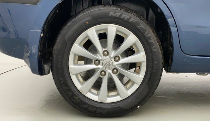 2014 Maruti Ertiga VXI, Petrol, Manual, 61,950 km, Right Rear Wheel