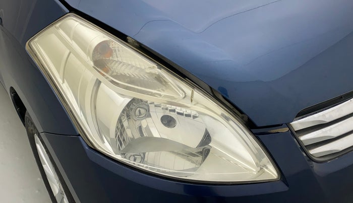 2014 Maruti Ertiga VXI, Petrol, Manual, 61,950 km, Right headlight - Faded