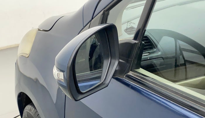 2014 Maruti Ertiga VXI, Petrol, Manual, 61,829 km, Left rear-view mirror - Mirror motor not working