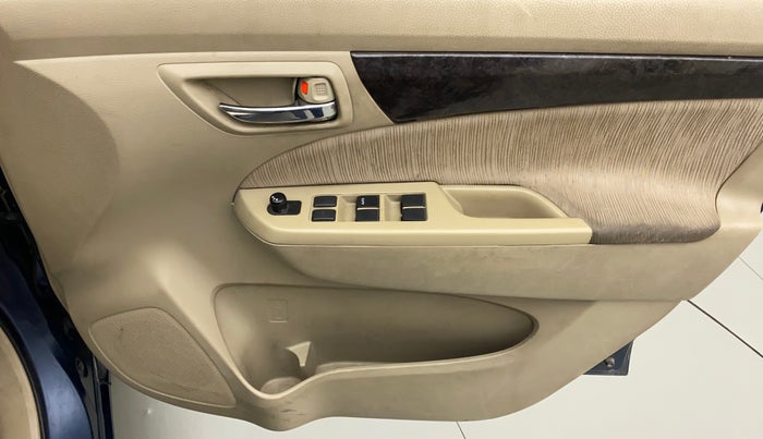 2014 Maruti Ertiga VXI, Petrol, Manual, 61,950 km, Driver Side Door Panels Control