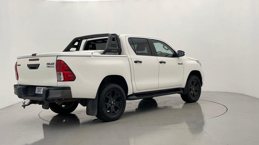 Right Back Diagonal (45- Degree) View