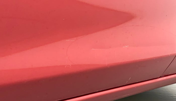 2016 Datsun Go Plus A, Petrol, Manual, 36,808 km, Front passenger door - Slightly dented