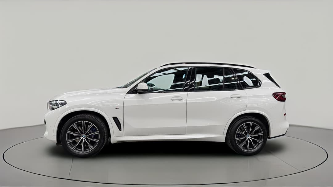 2021 BMW X5 xDrive30d M Sport, Automatic, 51454 km, Left Side View