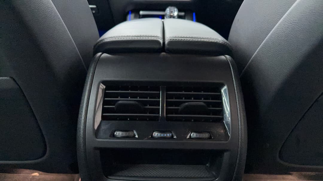 2021 BMW X5 xDrive30d M Sport, Automatic, 51454 km, Rear A/C Vent