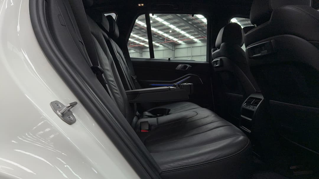 2021 BMW X5 xDrive30d M Sport, Automatic, 51454 km, Right Side Rear Door Cabin View