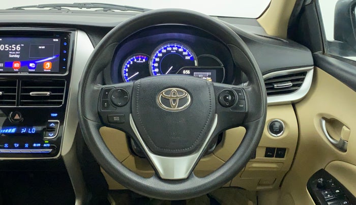 2018 Toyota YARIS G MT, CNG, Manual, 64,453 km, Steering Wheel Close Up