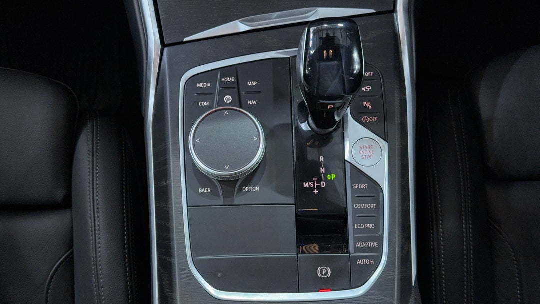 2020 BMW 3 30i Touring M Sport, Automatic, 43250 km, Gear Lever 