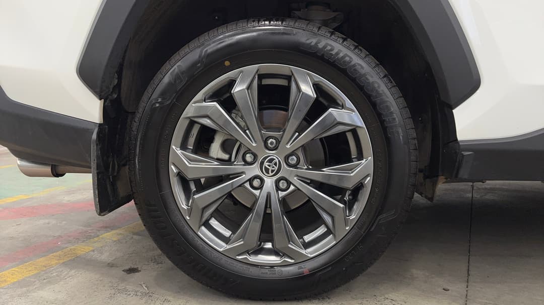 2024 Toyota RAV4 Gxl (AWD) Hybrid, Automatic, 9367 km, Right Rear Wheel