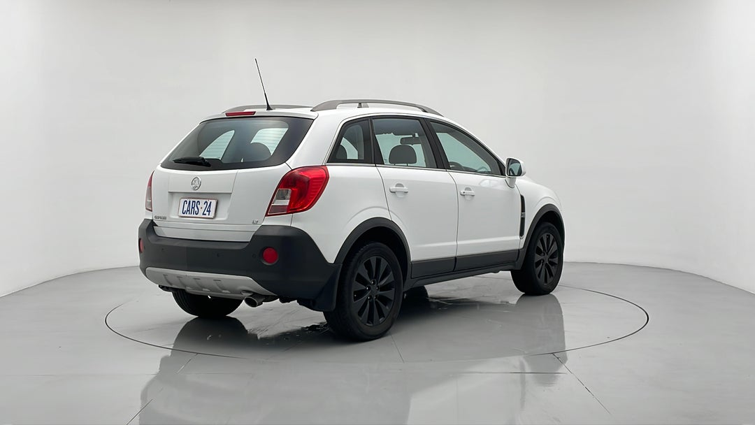 2015 Holden Captiva 5 Lt (fwd), Automatic, 90049 km, Right Back Diagonal (45- Degree) View