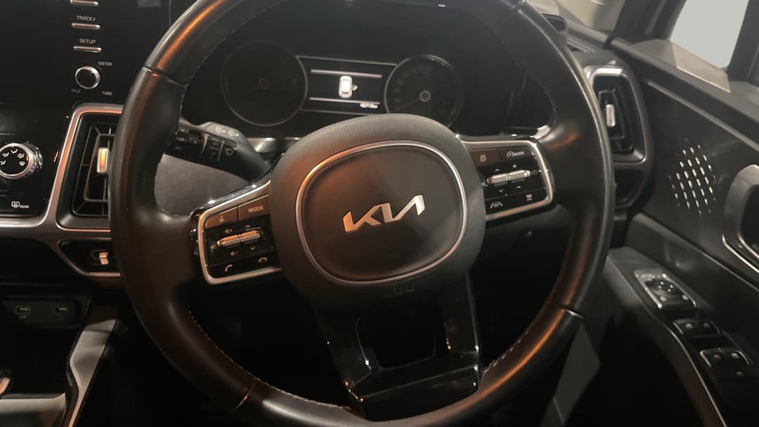 2023 Kia Sorento S 7 Seat, Automatic, 46719 km, Steering Wheel Close-up