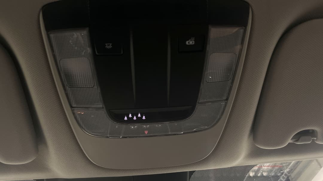 2023 Kia Sorento S 7 Seat, Automatic, 46719 km, On-Roof Controls/Sunglass holder